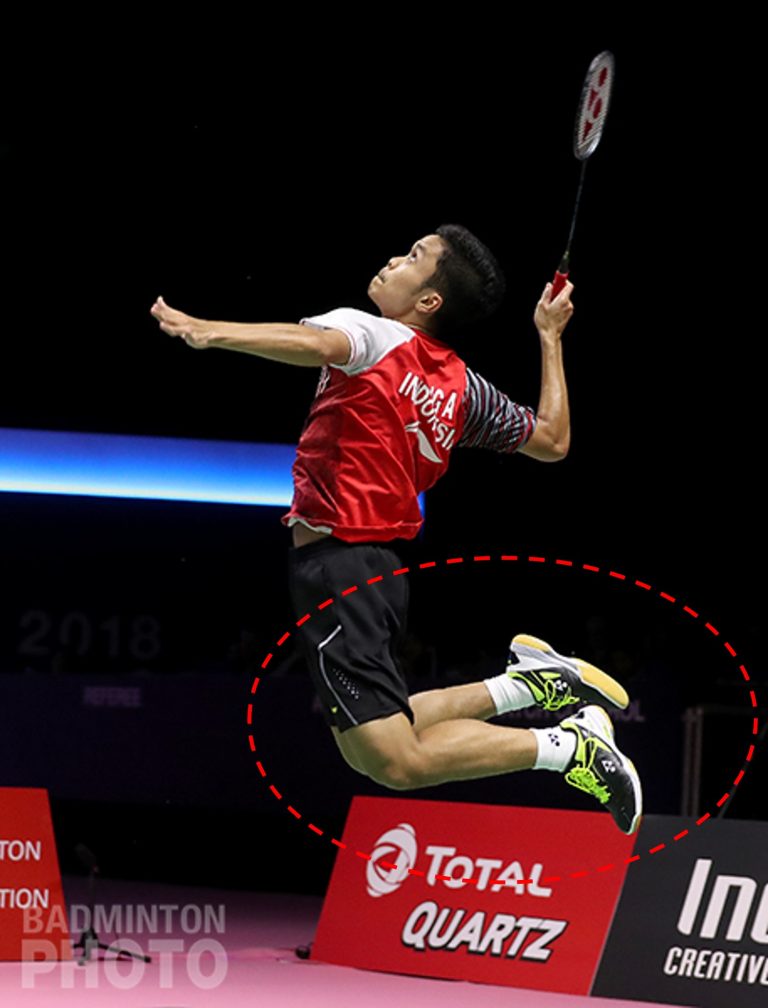 badminton jump smash